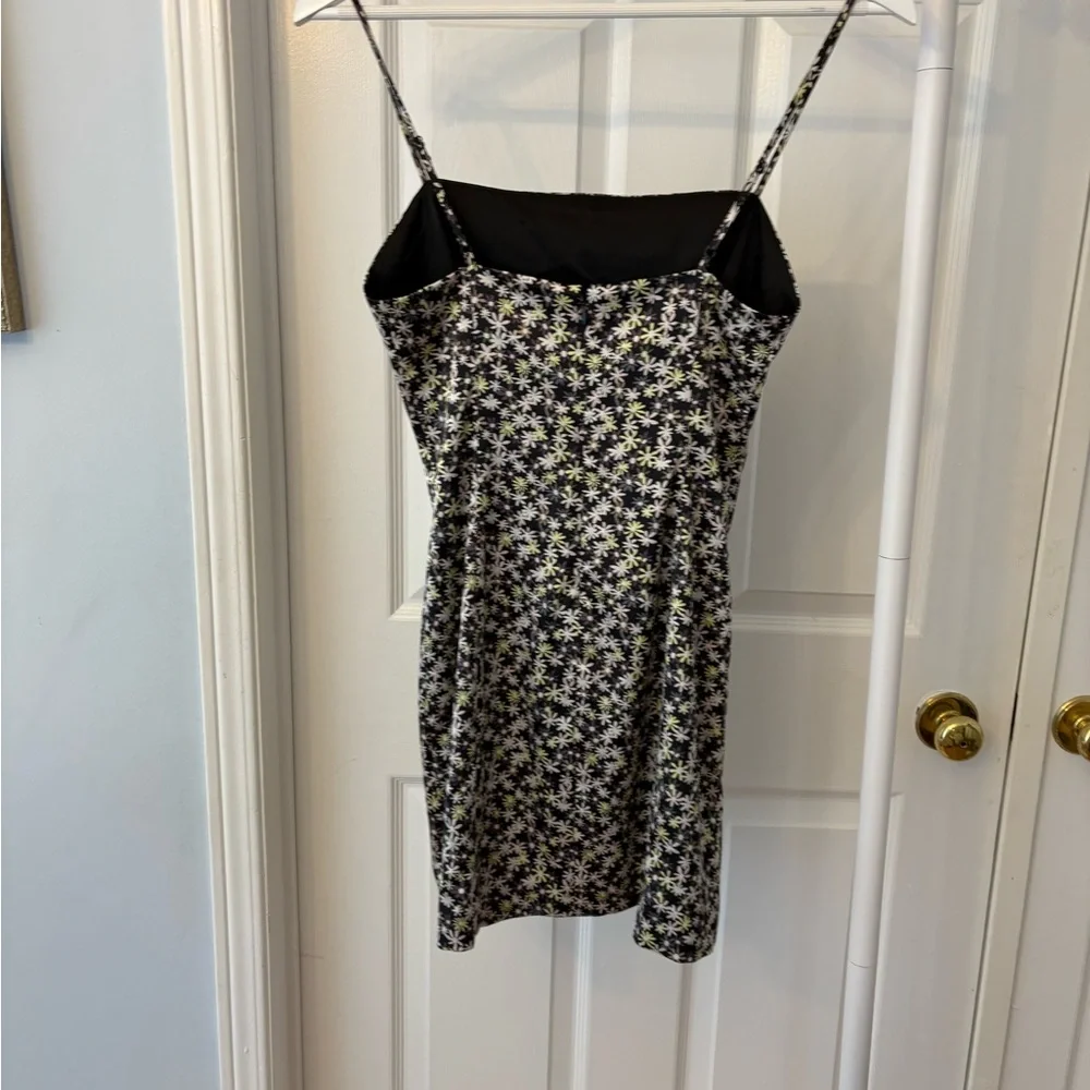 Aritzia Sunday Best Black Floral Print Mini Dress Lined Size 2 - Picture 11 of 17